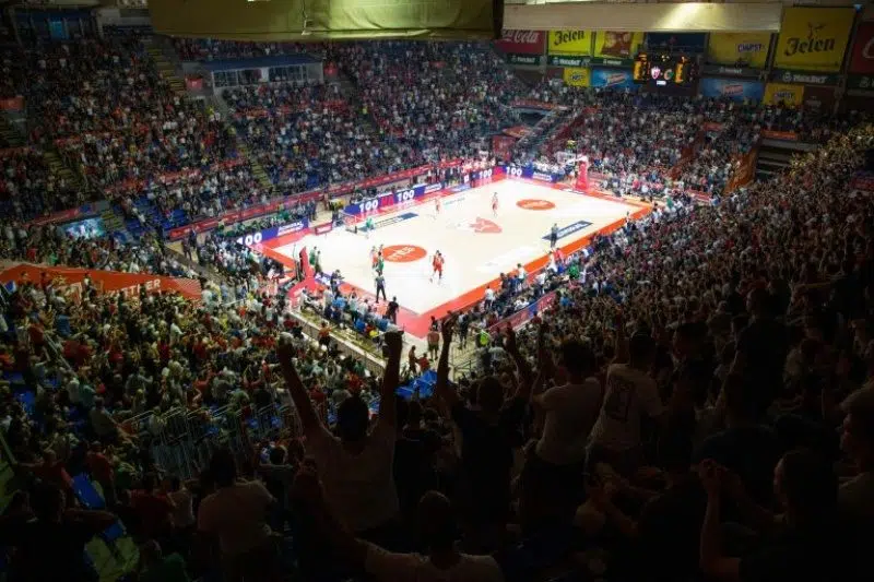 ZVEZDA SE OGLASILA PRIOPĆENJEM: Ne zanima nas koja je