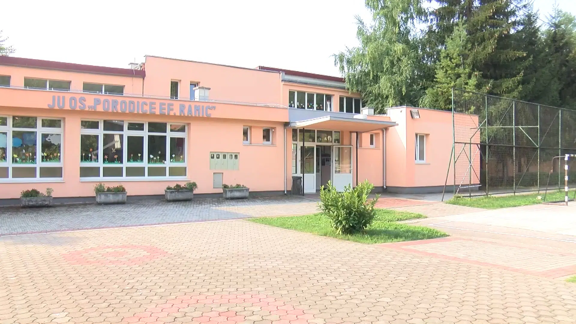 1692627101_U-OS-PORODICE-EF-RAMIC-SVE-JE-SPREMNO-ZA-POCETAK.jpg