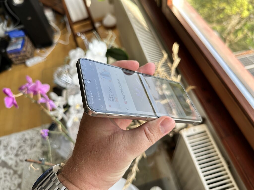 samsung galaxy z flip5 15