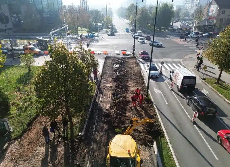 Foto/ Počela rekonstrukcije Ložioničke ulice, spremite se na gužve