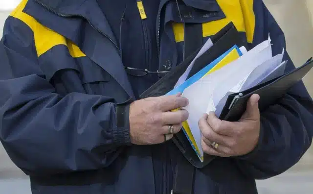 Poštar u BiH se napio i dijelio novac od penzija