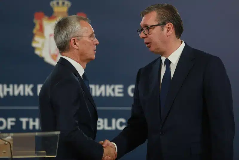 STOLTENBERG U BEOGRADU: PODRŽAVAM FORMIRANJE ZAJEDNICE SRPSKIH OPĆINA NA KOSOVU