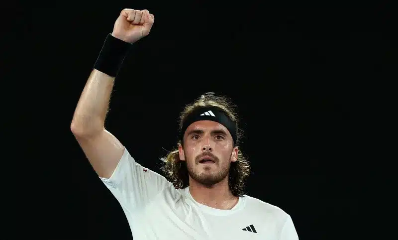 Tsitsipas je lako stigao do trećeg kola turnira u Parizu
