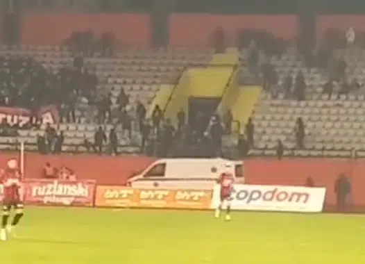 (VIDEO) Neprijatna situacija na Tušnju: Navijaču pozlilo, reagovala i hitna