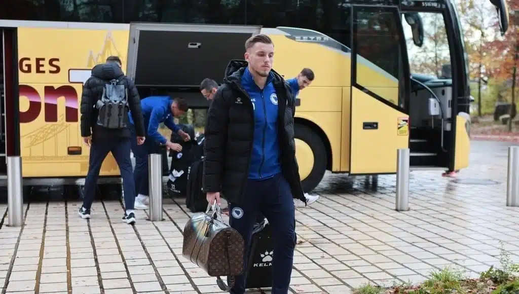 Zmajevi stigli u Luksemburg