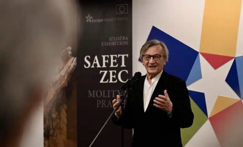 1702723537_Izlozba-Molitva-Safeta-Zeca-za-posjetioce-otvorena-do-31-12.jpg
