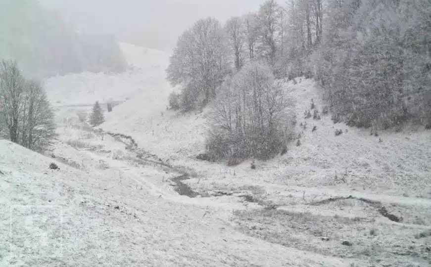 Otvara se ski sezona na olimpijskoj ljepotici: Noćno skijanje na