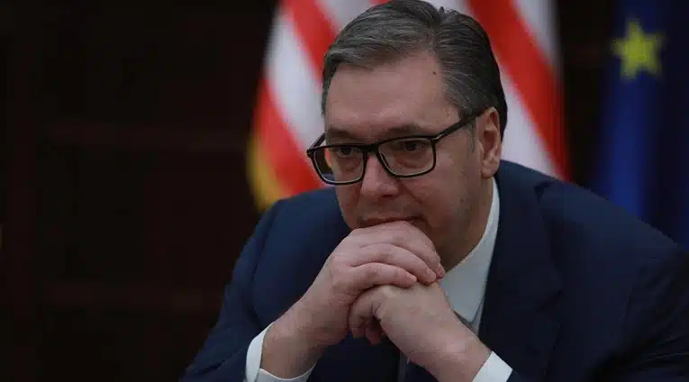 U SRBIJI ZOVU I MRTVE NA IZBORE, BRNABIĆ NAJAVLJUJE TOTALNI