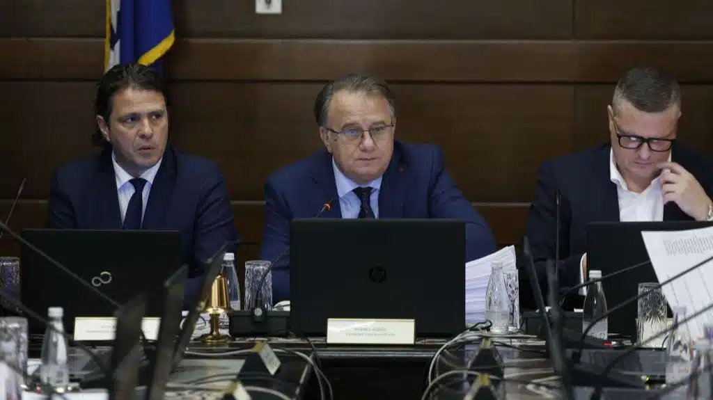 U Sarajevu sutra sjednica Vlade Federacije BiH