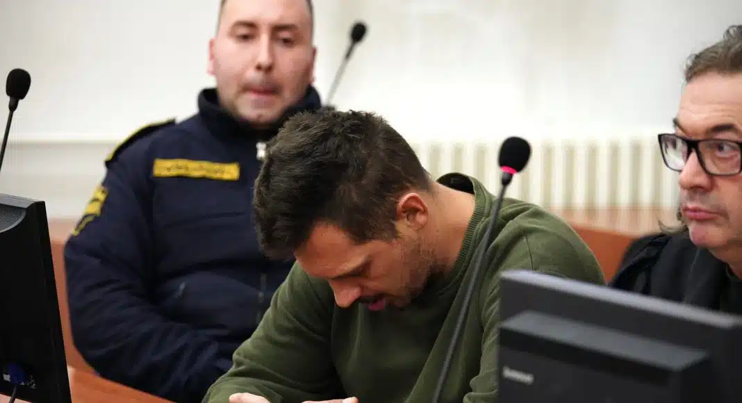 IZAŠLA IZ SIGURNE KUĆE, ANEL JE BRZO UBIO: PRED ČETVEROGODIŠNJIM
