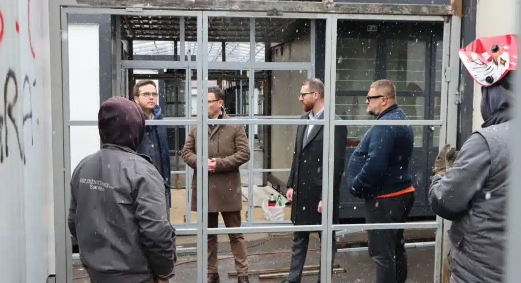 Mijatović i Uk obišli radove na obnovi pijace Kvadrant: Zaključeni