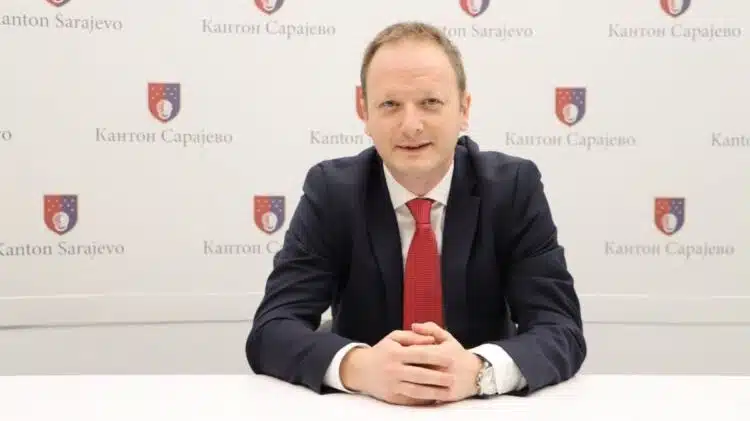 Ministar Bošnjak o iznosu novca za stanove mladima u KS: