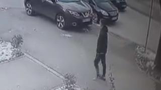 Policija traga za muškarcem u Sarajevu: Prepoznajete li ga?