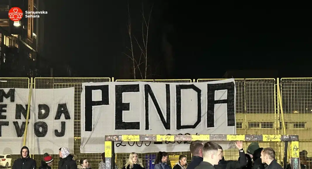 Sarajlije oplakuju još jedan prerano ugašen život: Održano mirno okupljanje