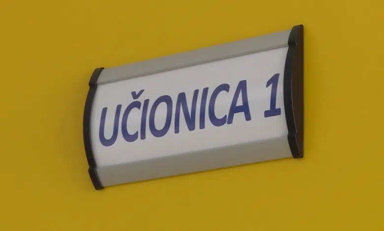 Školama upućena Instrukcija u vezi upisa djece s teškoćama u