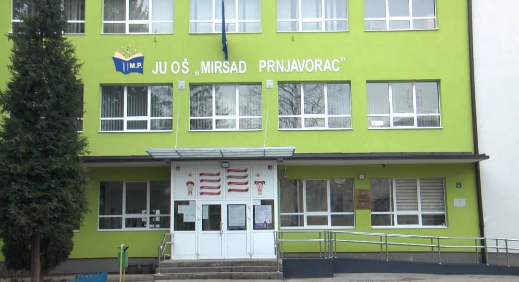 1707142848_POCEO-UPIS-PRVACICA-U-VOGOSCANSKE-OSNOVNE-SKOLE.jpg
