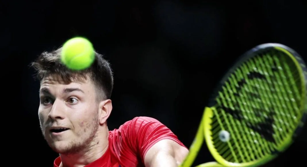 ATP AKAPULKO: Kecmanović bolji od Švartzmana