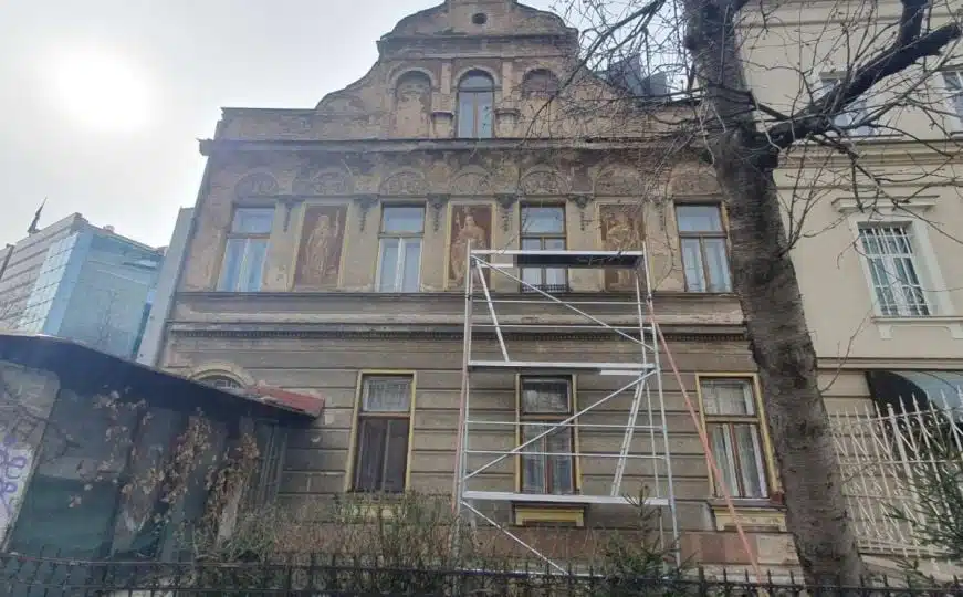 Počinje obnova fasade još jedne zgrade u centru Sarajevu: Znate