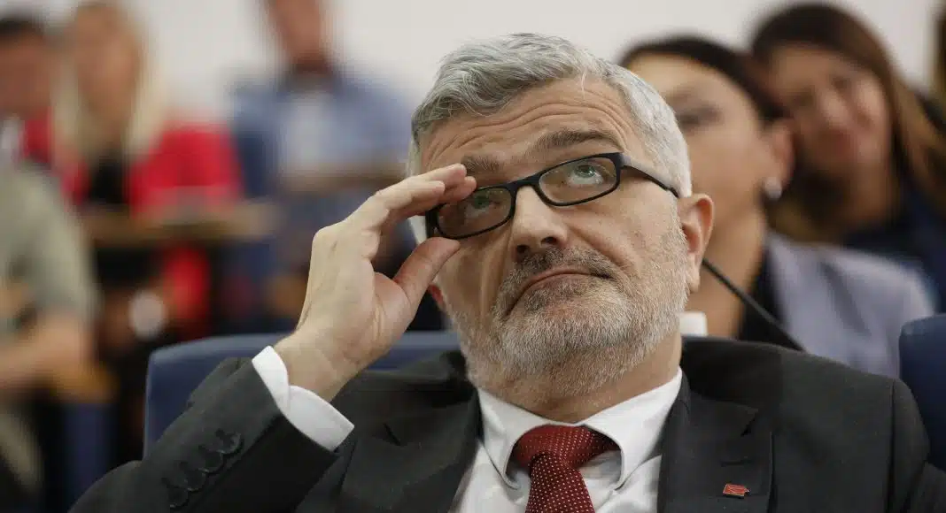 Vijećnici Kluba NiP Centar poručili Mandiću: Nemate nikakve bisere, već