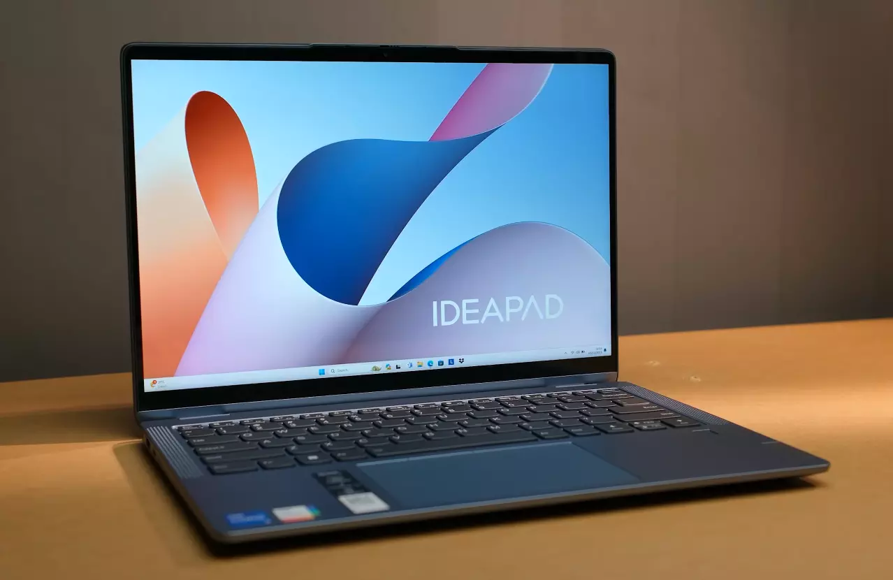 ideapad flex 5 14iru8 recenzija