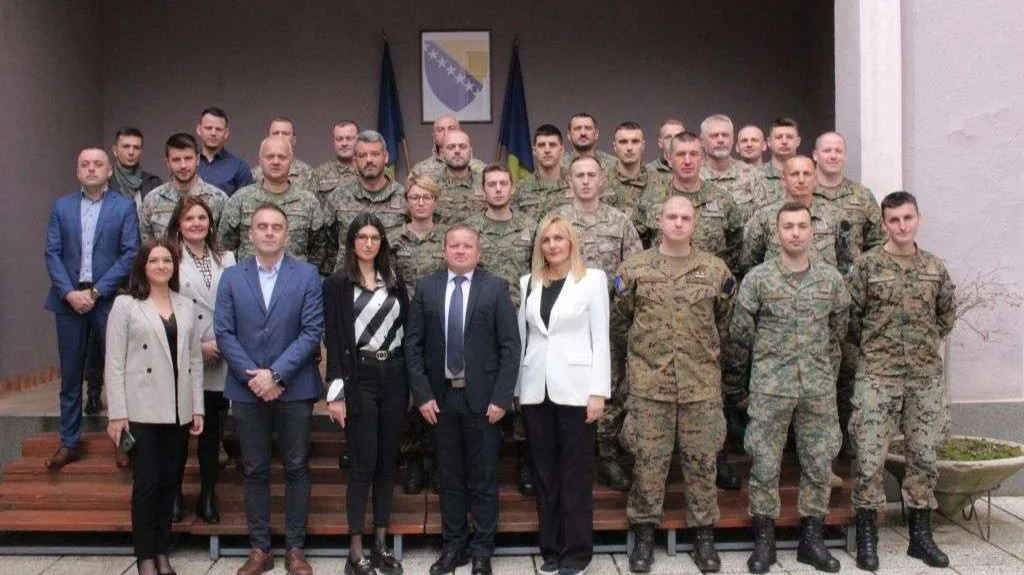 Pripadnici MO i OSBiH na obuci iz oblasti zaštite tajnih