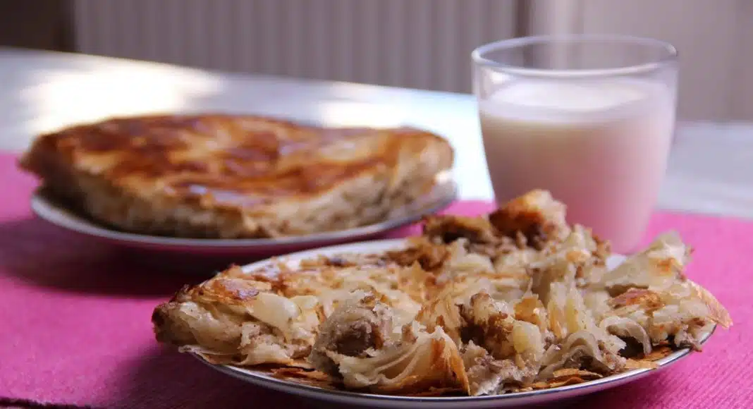 Burek gotov za 15 minuta: Napravite ga po ovom receptu