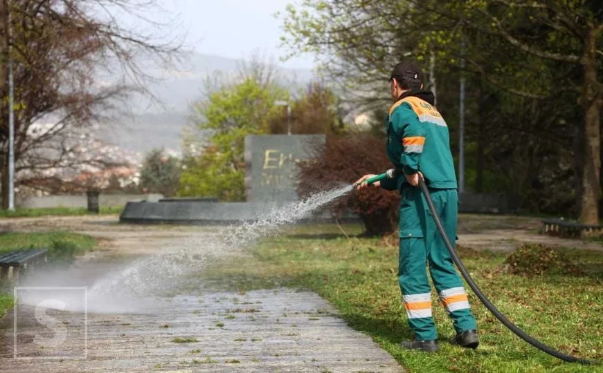 Pogledajte kako je izgledalo uređivanje spomen parka Vraca