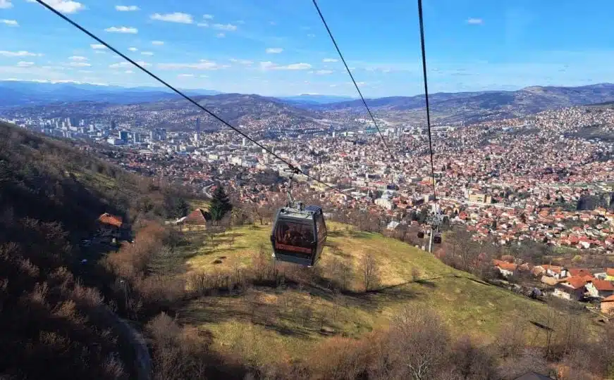 Trebevićka žičara ponovo otvorena: Posebno radno vrijeme i prilagođene cijene