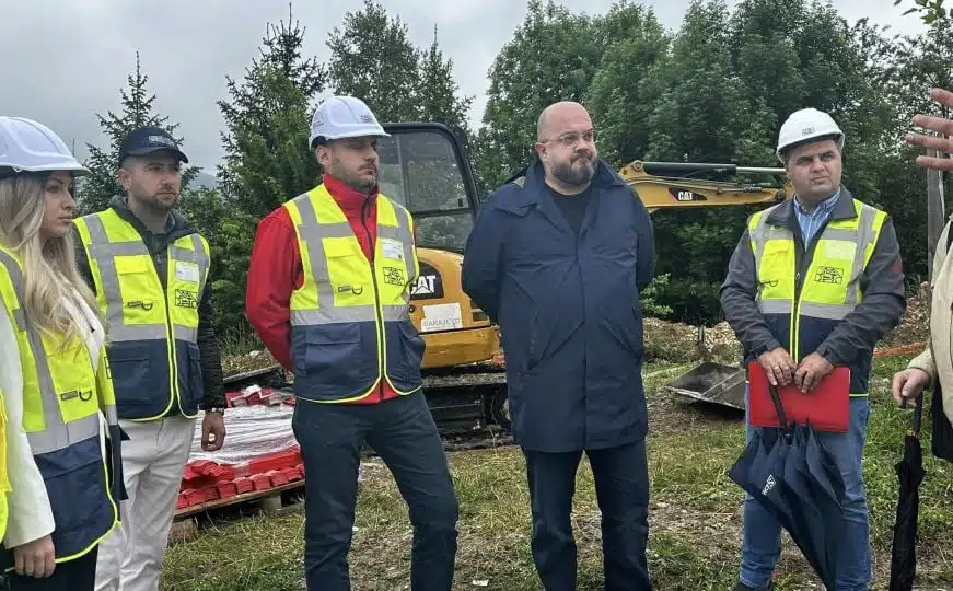 Ministar Adnan Šteta objavio fotografije kako teku radovi na izgradnji
