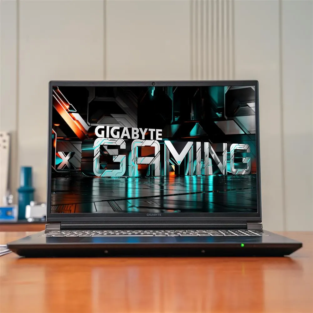 pregled laptopa za igre gigabyte g6x (2024)