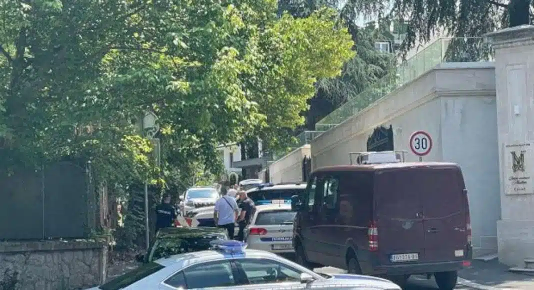 Užas u Beogradu: Pripadnik žandarmerije ubio čovjeka samostrelom ispred izraelskog