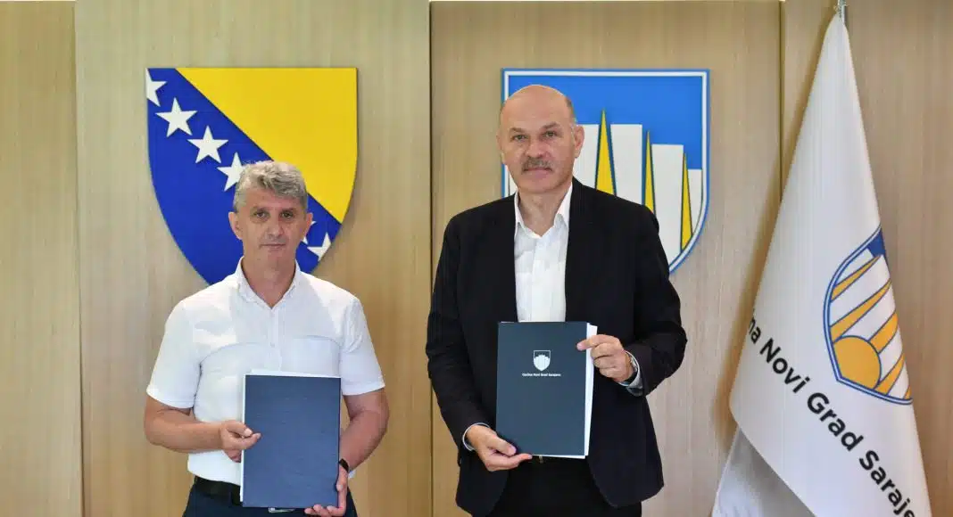 Potpisani-ugovori-o-zajednickom-finansiranju-popravke-liftova-u-stambenim-zgradama.jpg