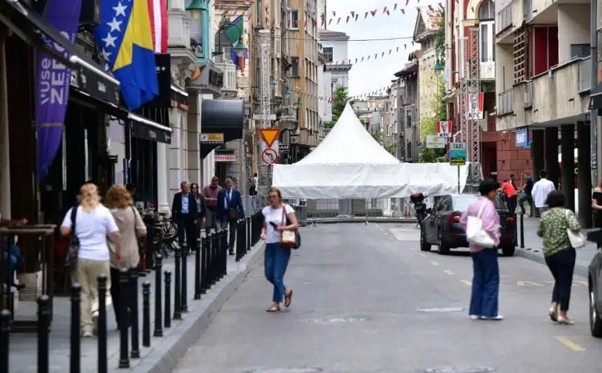 Izmjene režima saobraćaja u ovoj ulici danas i sutra zbog