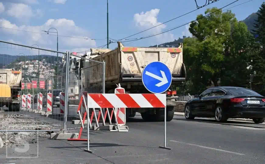 Radovi na obnovi glavne saobraćajnice su nastavljeni nakon završetka SFF-a.