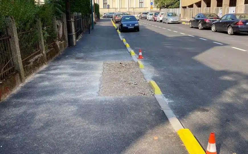 Nakon obnove, asfalt u sarajevskoj ulici odmah propada, građani nezadovoljni: