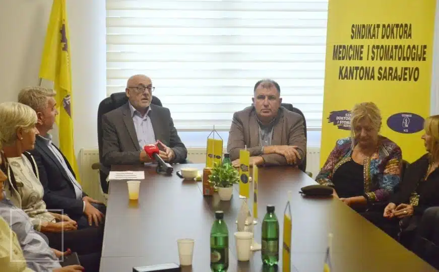 Sindikat doktora medicine i stomatologije KS prijeti protestima kako bi