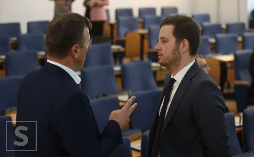 Najavljuju se nova poskupljenja: Za izvadak iz zemljišnih knjiga će