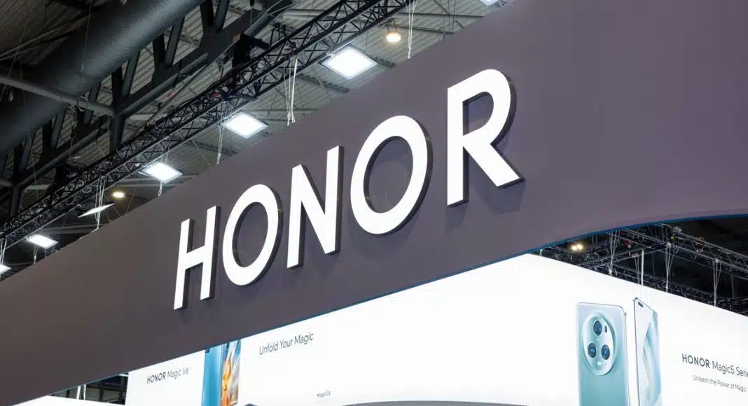 Honor patentirao rastezljivi pametni telefon