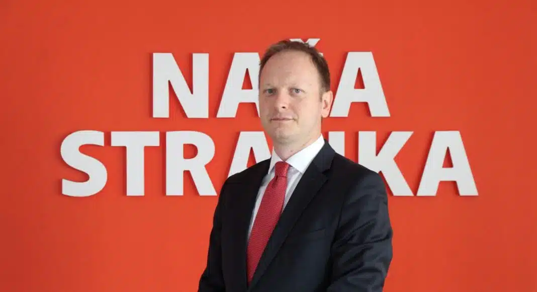 Ministru Bojanu Bošnjaku (Naša stranka) produžen pritvor za još dva