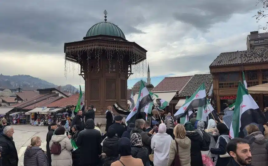 Na ulicama Sarajeva Sirijci koji žive u Bosni i Hercegovini