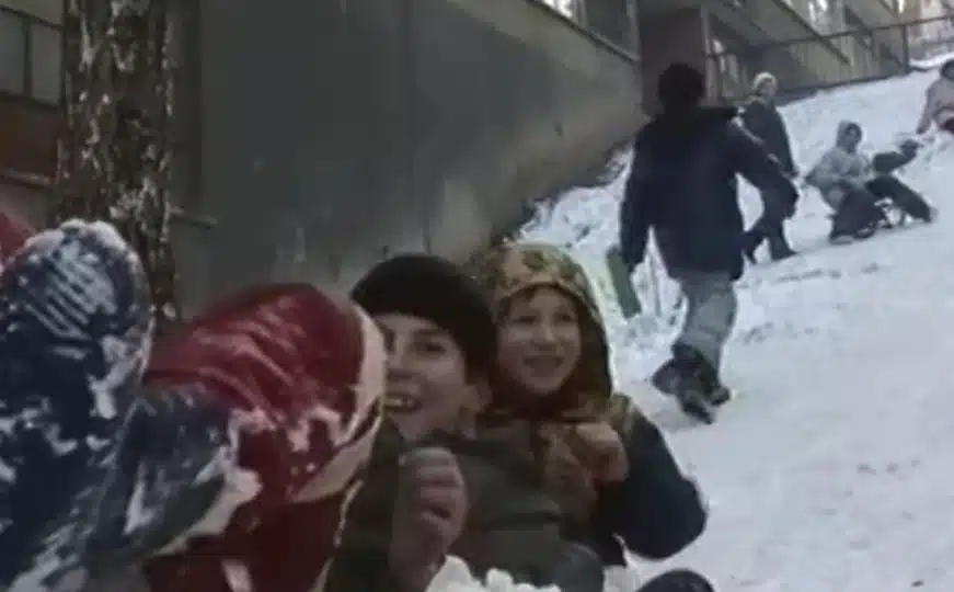 Prepoznajete li djecu sa slike? Opsada Sarajeva nije mogla zaustaviti