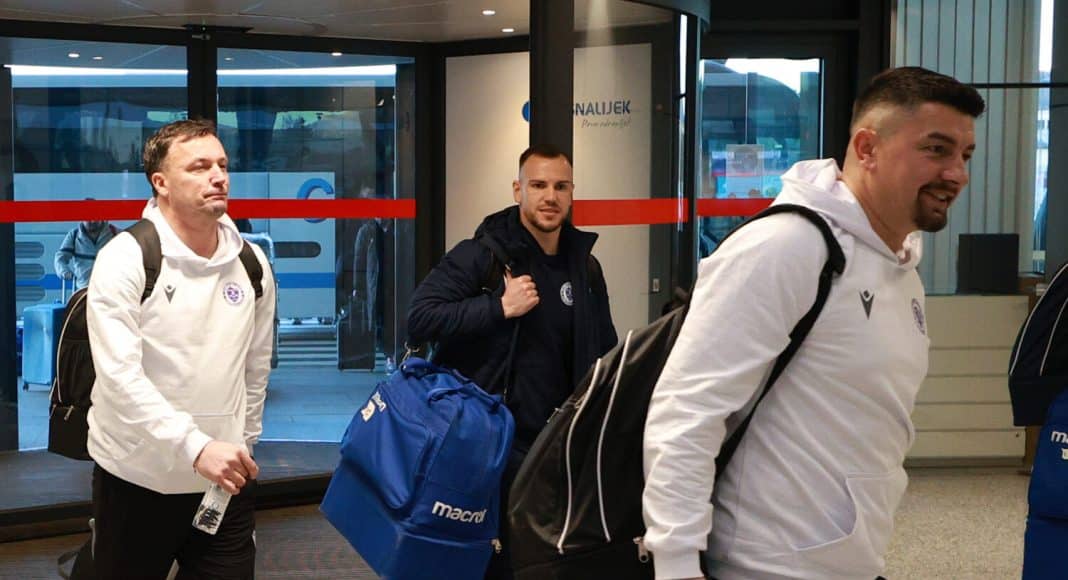 FOTO: Plavi otputovali u Antaliju, na spisku 28 igrača