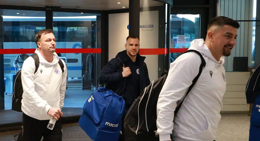 FOTO: Plavi otputovali u Antaliju, na spisku 28 igrača