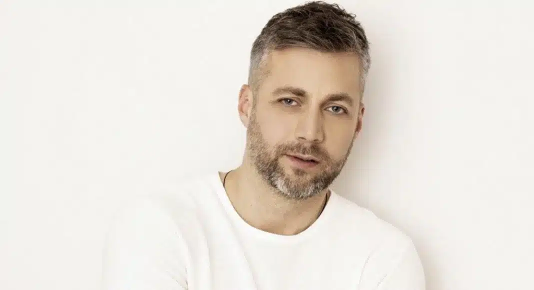 Bojan Vasković za “Azru”: Publika nam daje vjetar u leđa