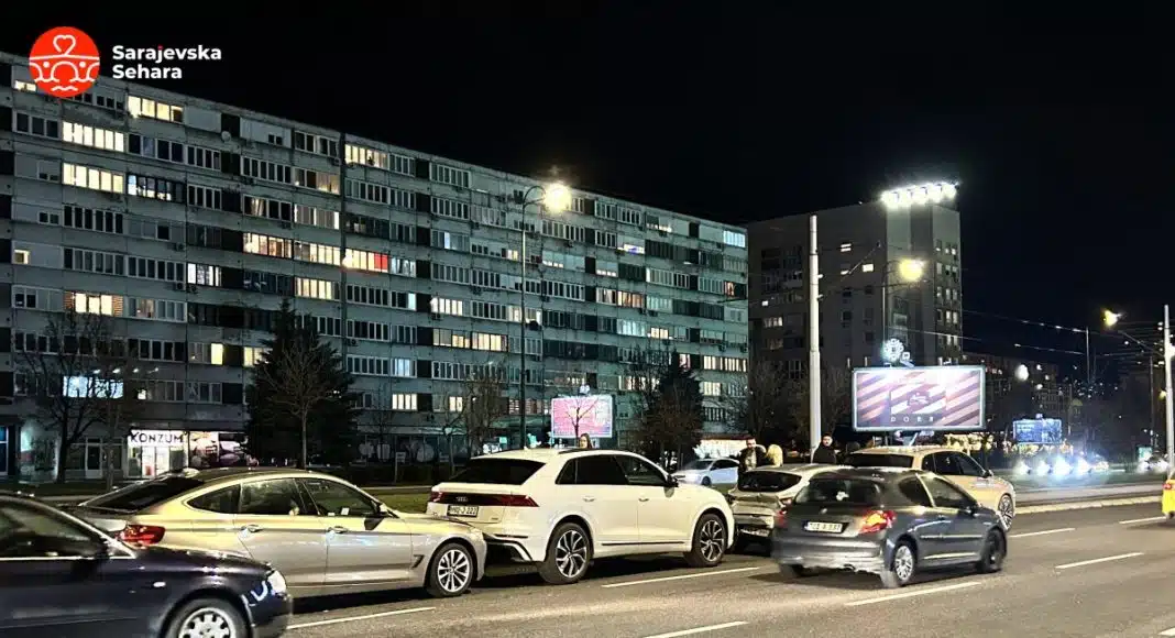 Foto/ Sudar četiri vozila na Čengić Vili