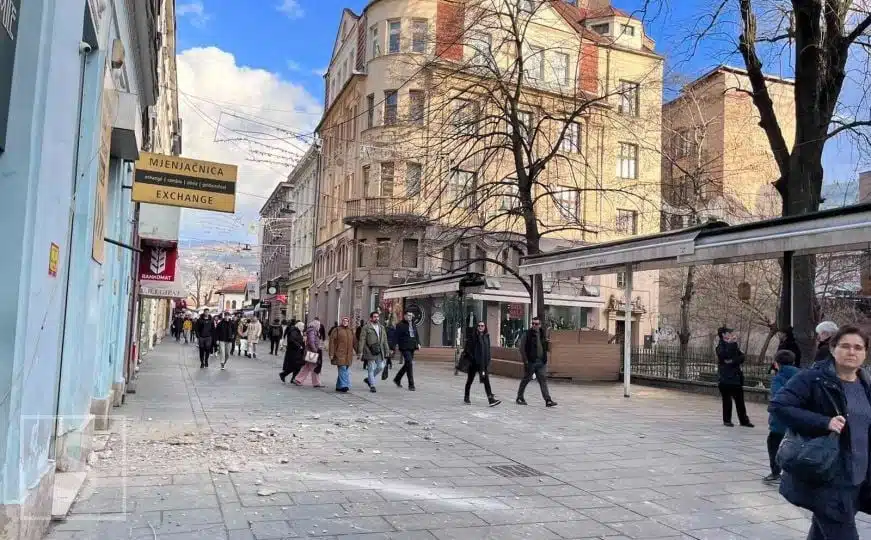 Stanari Ferhadije ogorčeni: Tvrde da je bivša gradonačelnica pravila sebi