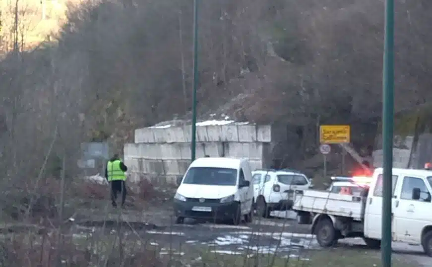 Važna obavijest za vozače: Zbog opasnosti od odrona obustavljen saobraćaj