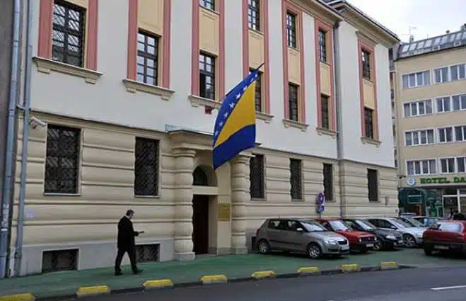 Predložen pritvor za oca i sina koji se sumnjiče za