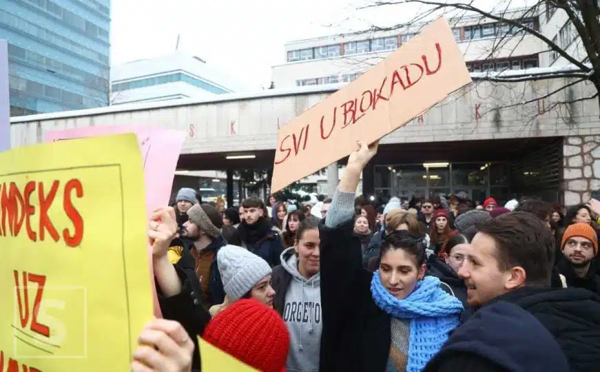 Studenti danas ispred Parlamenta BiH traže pravdu: Ovo su upute