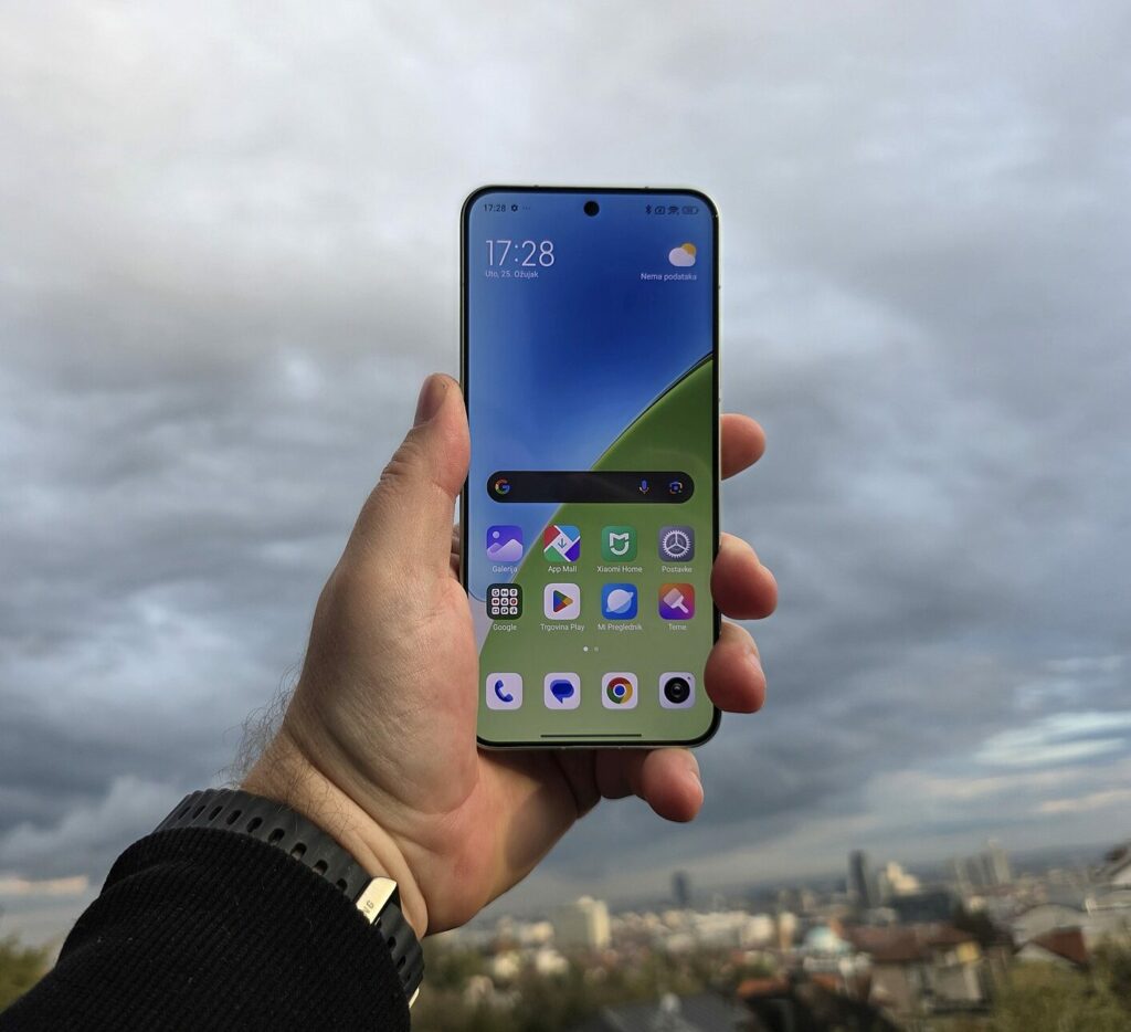 Xiaomi 15 10 e1743016895507